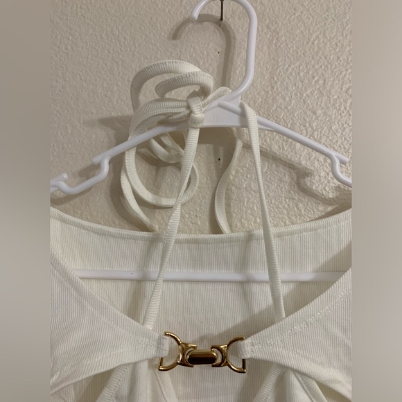 NWOT Ribbed Halter Neck Tie Top - Picture 2 of 5